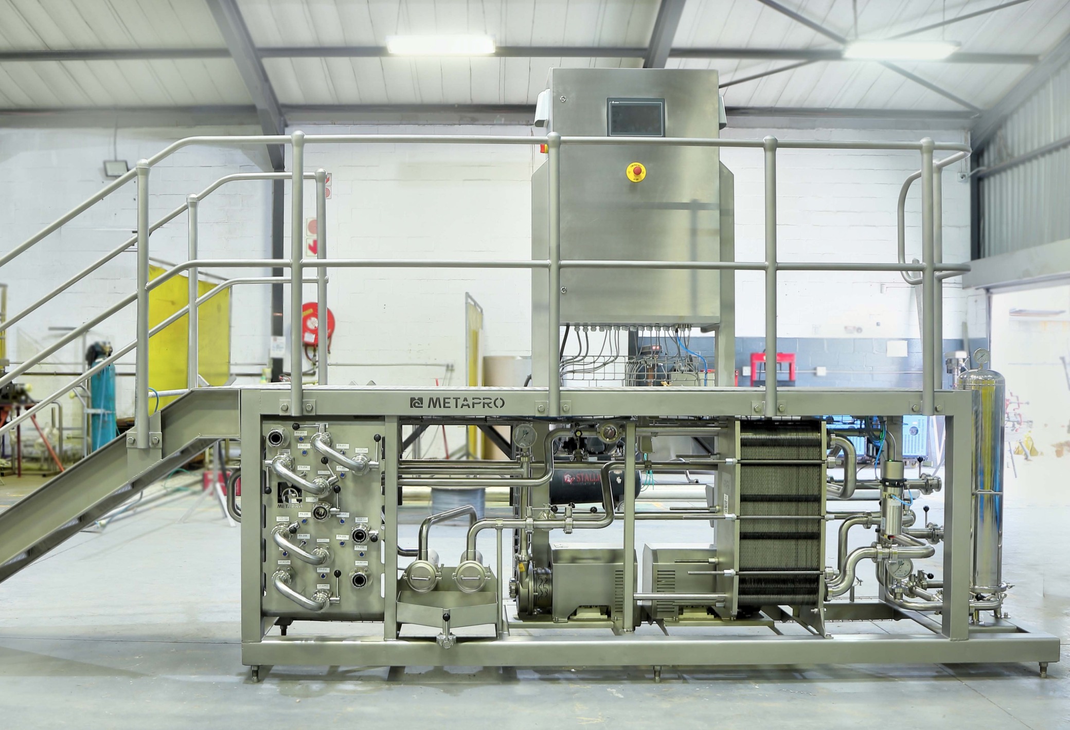 food and beverage processing unit